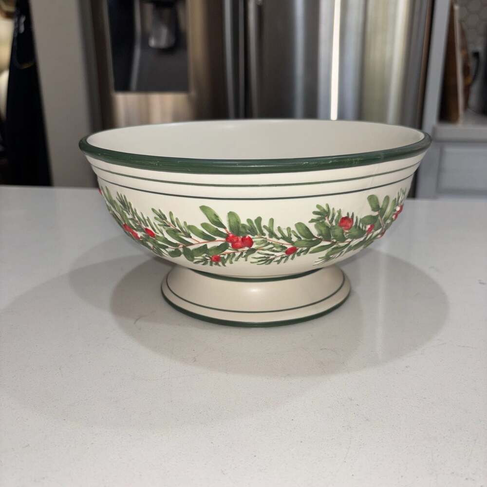 Yankee Candle Christmas Holly Berry Ceramic Potpourri Bowl